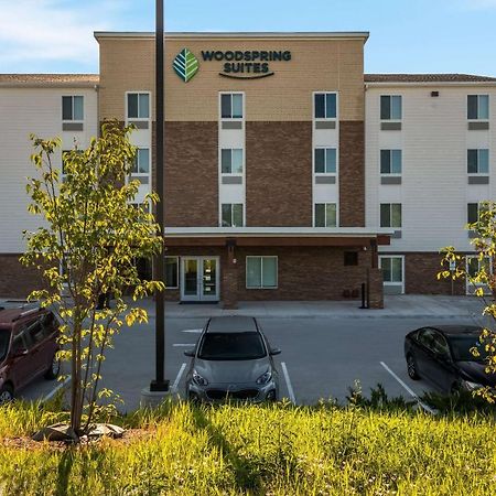 Woodspring Suites Milwaukee - Menomonee Falls Экстерьер фото