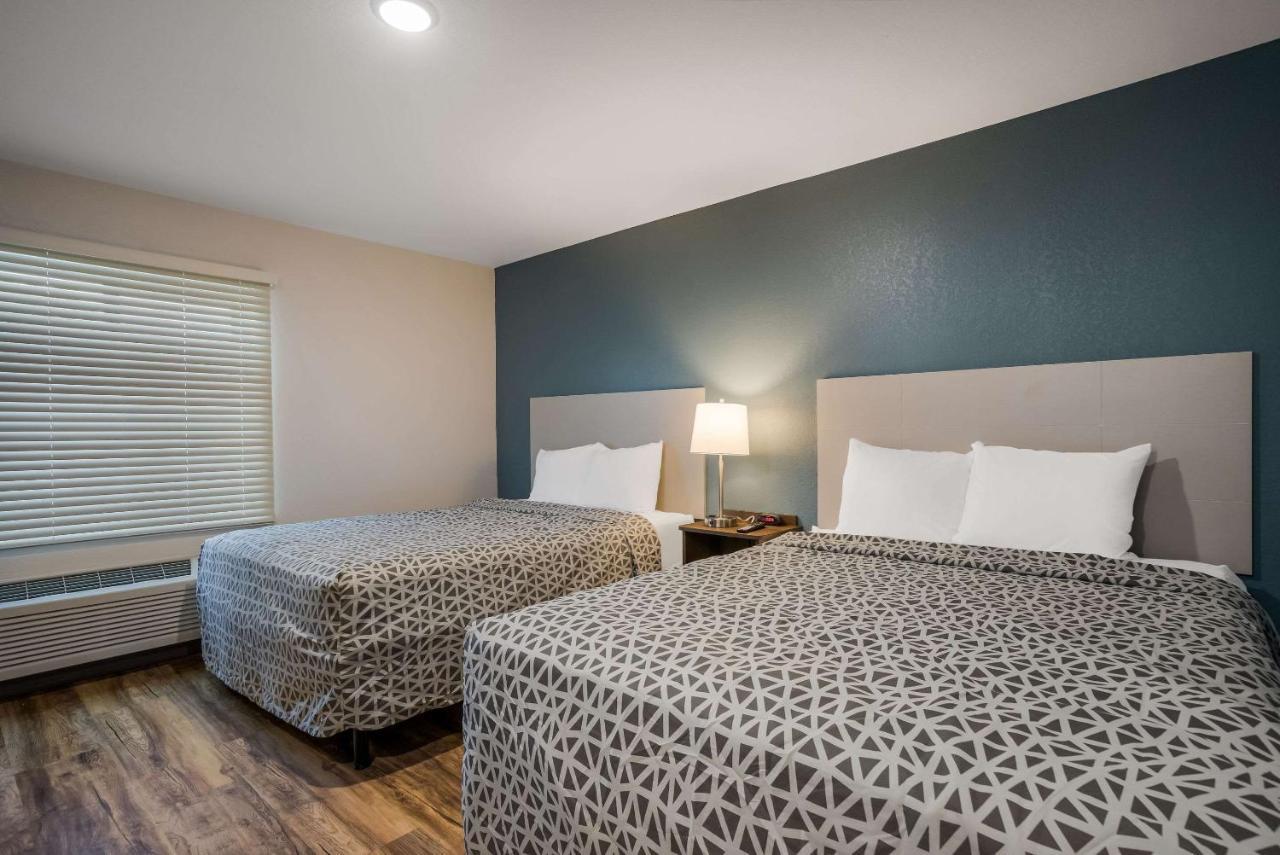 Woodspring Suites Milwaukee - Menomonee Falls Экстерьер фото